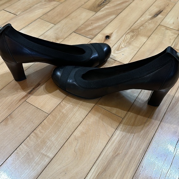 Stuart Weitzman Chunky Heels - Picture 5 of 9